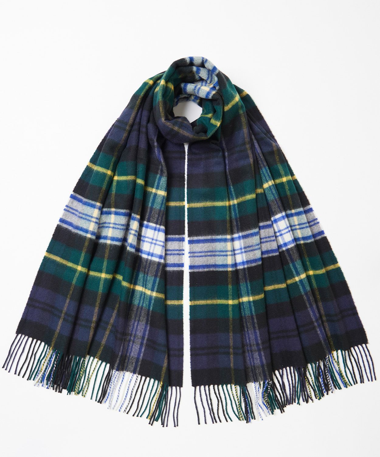 スタッフが教える〈ジョンストンズ〉の“間違いない”一枚 | Johnstons