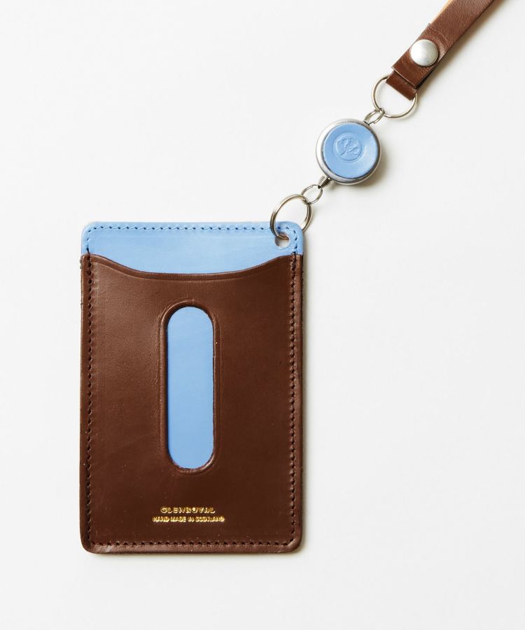 TOFFEE BROWN × BABY BLUE