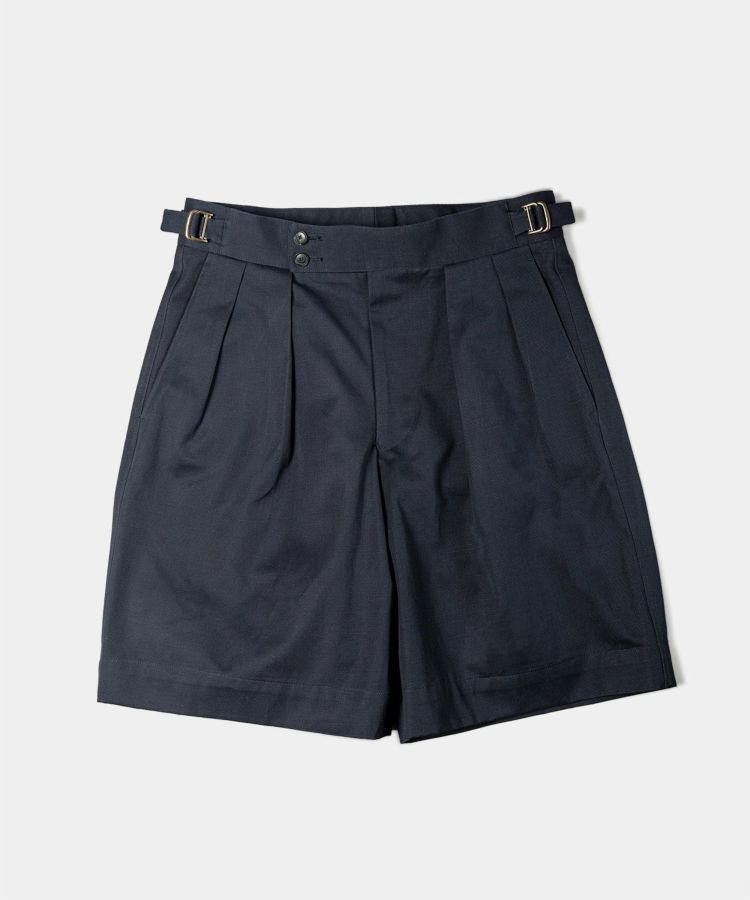 大人が穿いて様になるブリティッシュメイドのグルカショーツを 大人が穿いて様になるブリティッシュメイドのグルカショーツを