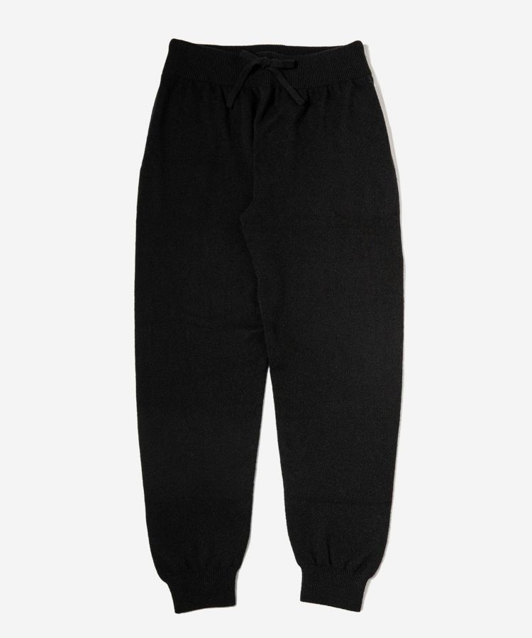 QT8559/Black
