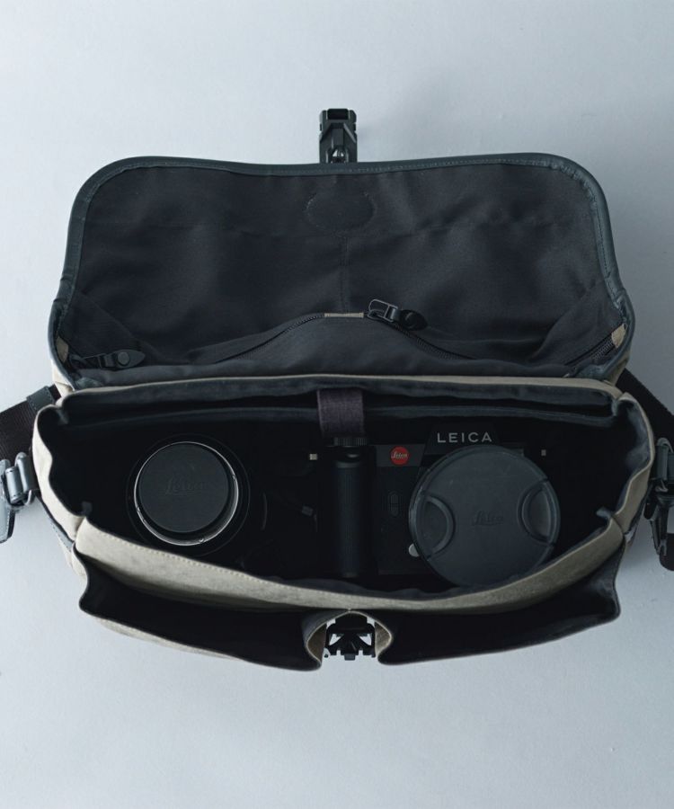 カメラバッグ(ナイロン) 全2色 | BRITISH MADE