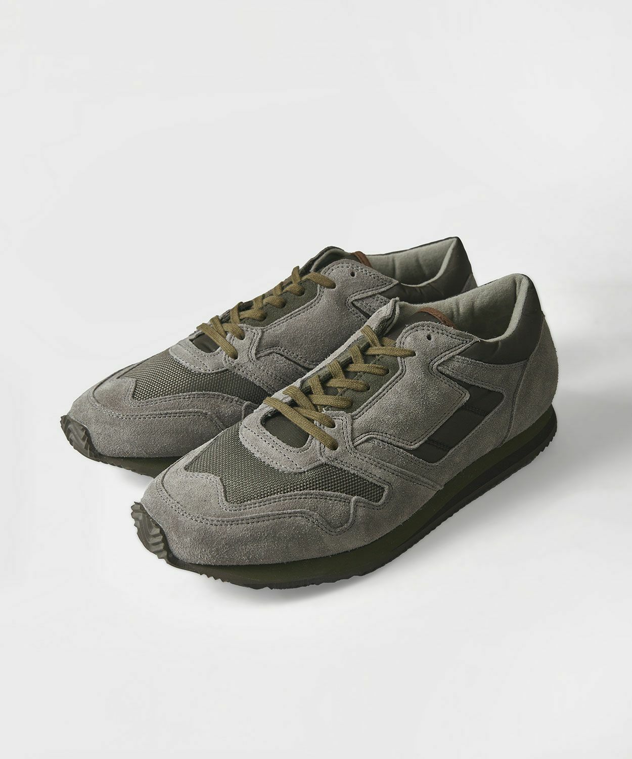 1800FS BRITISH MILITARY TRAINER/ブリティッシュミリタリートレーナー